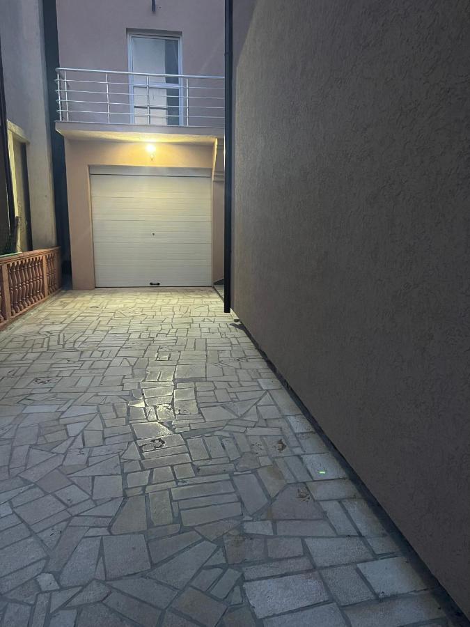 Nikšić Apartman Scepanovic מראה חיצוני תמונה