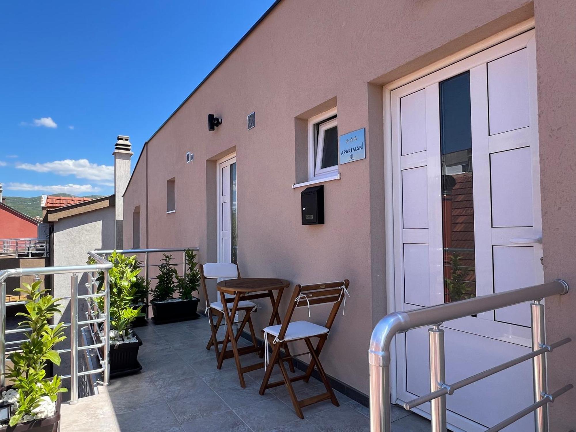 Nikšić Apartman Scepanovic מראה חיצוני תמונה